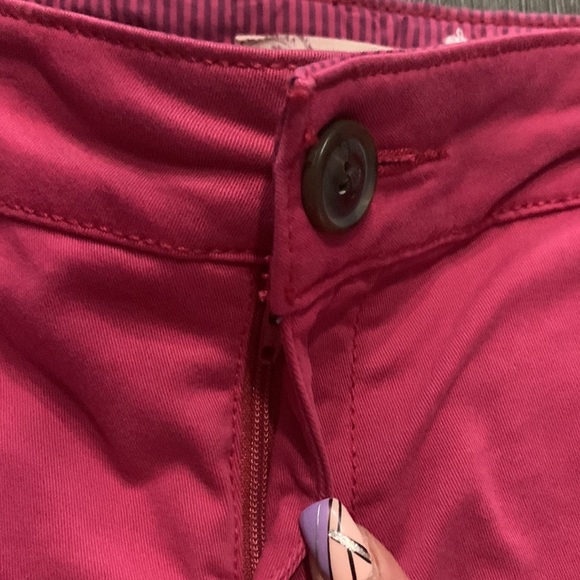 So Berry Pink Cuffed Hem Shorts - Picture 4 of 9